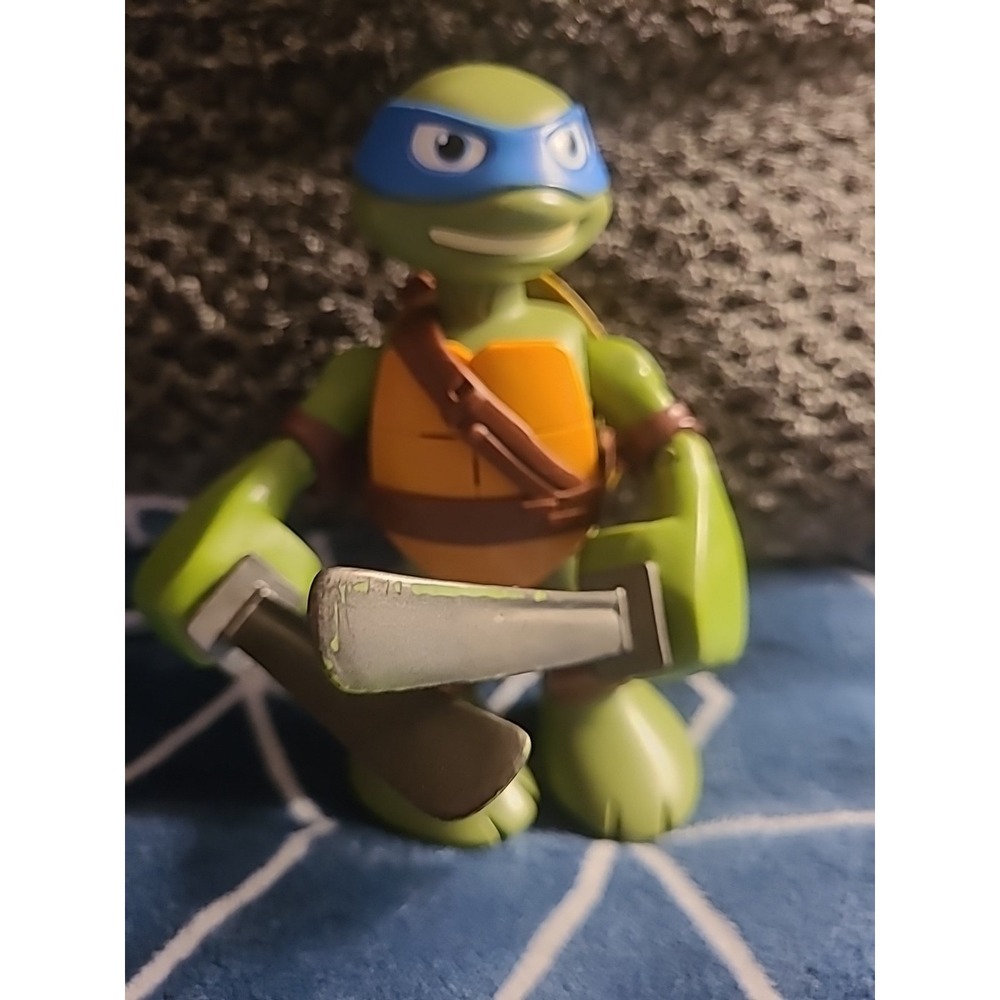 GUC Viacom 2014 TMNT Leonardo 6 inch Figure Teenage Mutant Ninja Turtles